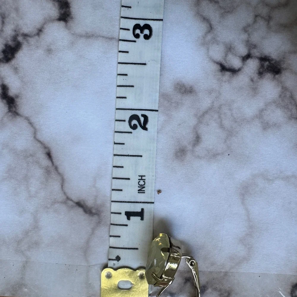 Unbranded Teardrop Milky White Faceted Stone Leverback Earrings OS